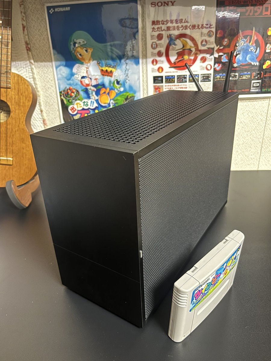 premieredream's tweet photo. 『NCACE T1 V2.5(容量9.95l)』
コンパクトなPCケースで組んでみた。

横幅はSFCカートリッジ程の大きさで質感良くソリッドなデザインがGood‼️
サンドイッチレイアウトで高密度感がとても良い。難点を言うなら入手するには個人輸入のみなところかな https://t.co/bCHFrXUzZk