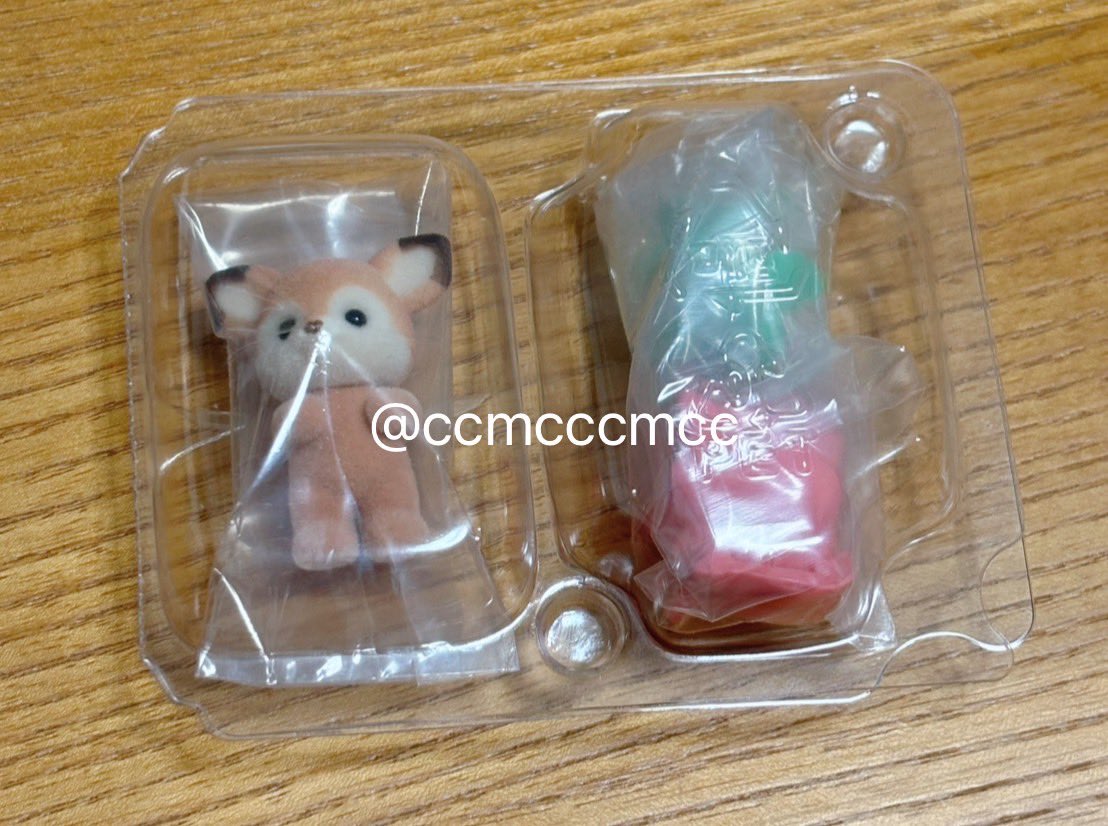 ccmcccmcc's tweet photo. 【交換】シルバニア 赤ちゃん妖精森のなかまたち

求»アザラシの赤ちゃん(マフィ)

譲»シカの小さい赤ちゃん(ロゼ)
　　ラテネコの赤ちゃん(メイベル)

・郵送希望
・日程が合えば名古屋手渡し可能

検索からもお声かけください。
よろしくお願いいたします🙇‍♀️ https://t.co/J1EwPwvyLf
