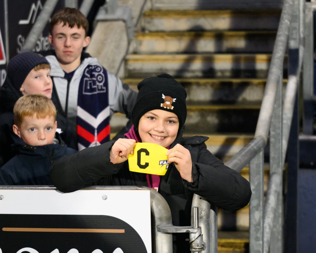 Saturday’s <a href="/Falkirkdaft/">Falkirk Daft</a> Captain &amp; armband handover…

<a href="/FalkirkFC/">Falkirk FC</a> <a href="/CollDonaldson/">Coll Donaldson</a> &amp; <a href="/Brad_Spencer/">Brad Spencer</a>🫡©️
