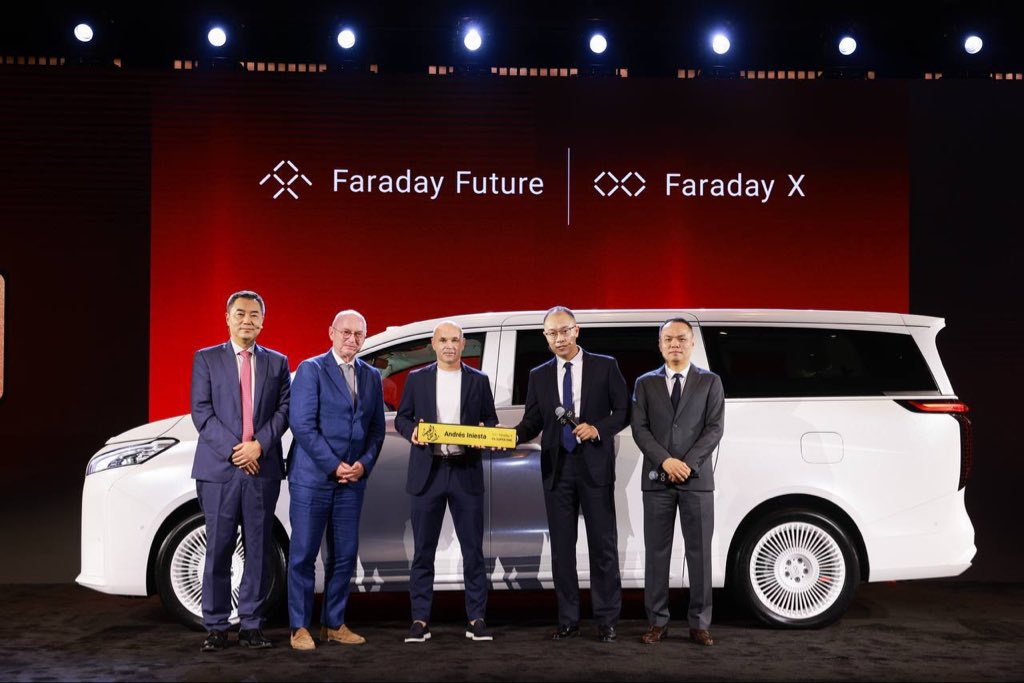 cryptopower26's tweet image. Faraday Future Launches FX Super One MPV in the UAE, with the AIHEREV Max edition priced at 309,000 AED; Soccer Legend Andrés Iniesta Named First Super One Owner and Co-Creation Officer

Learn More at FF.com

#FaradayFutureMENA #FFMENA
#FaradayFutureUAE #FFUAE…
