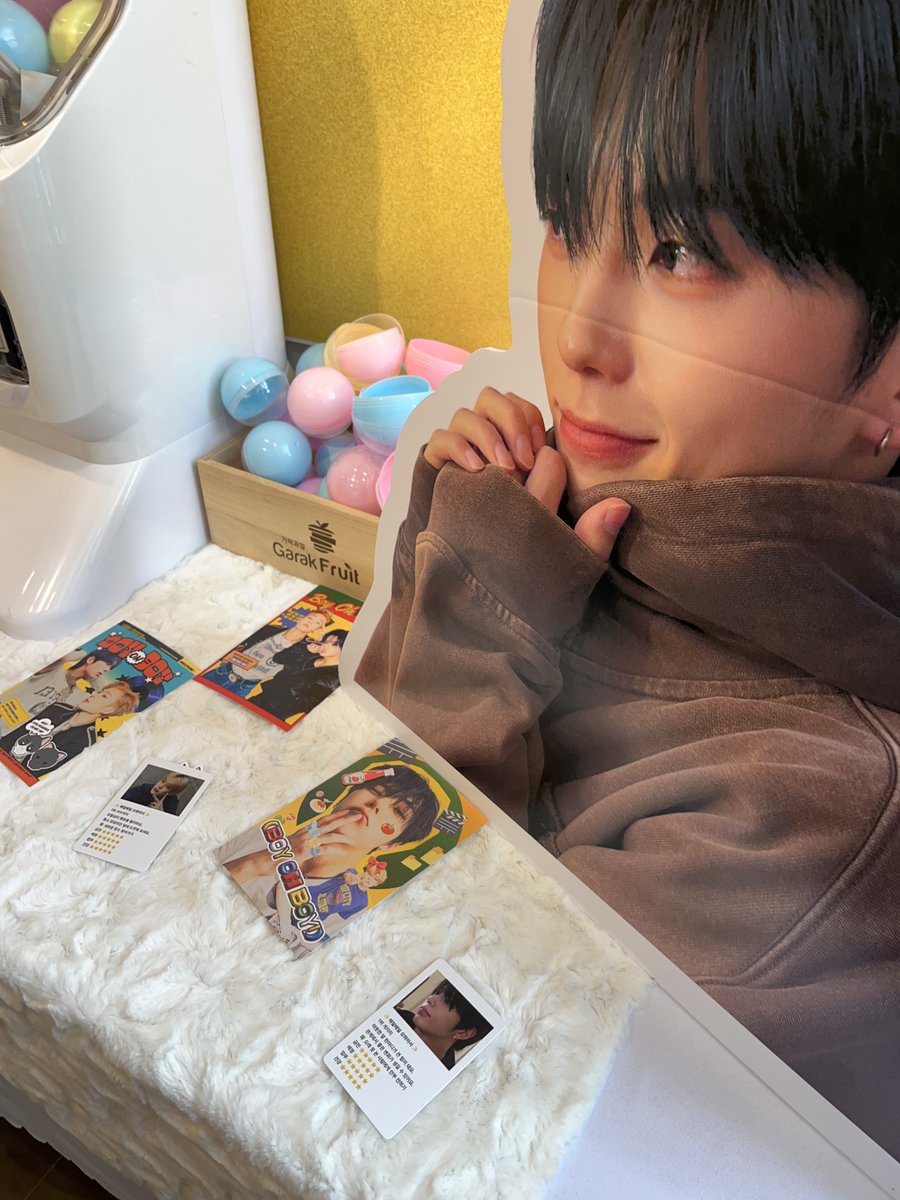 cherliyu_'s tweet image. 다들 고양이들 보러 오세요..🐈‍⬛

 #핫도그와_쿨냥이로부터_온_편지