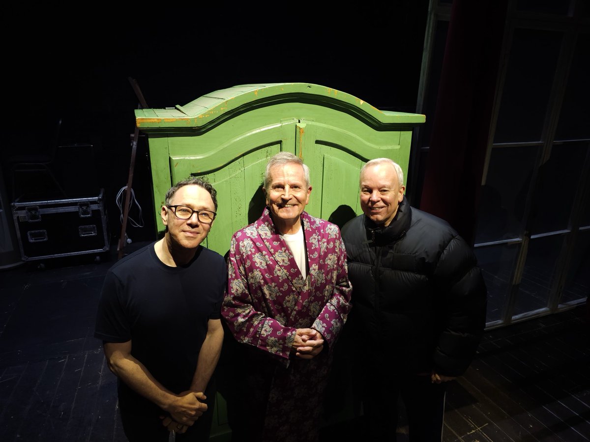 Peter Levy tweet media