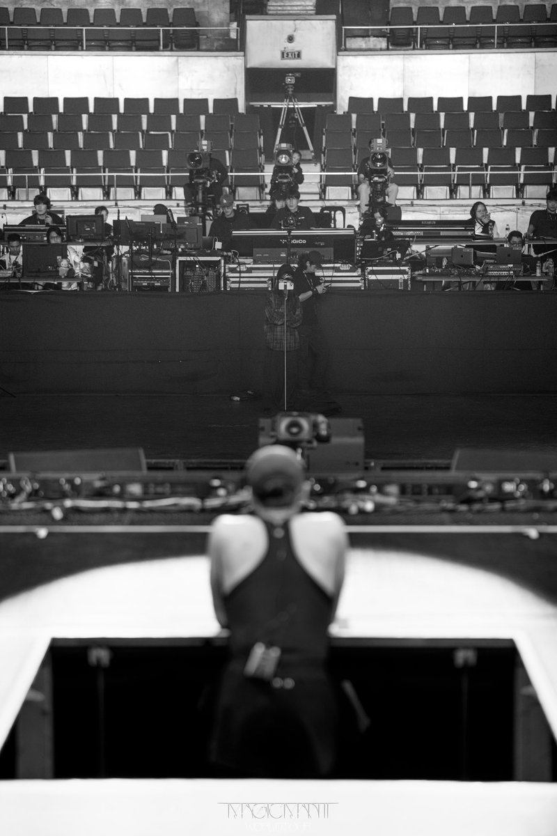 teamwangofcl's tweet image. MAGICMAN 2 WORLD TOUR 2025–2026 in Manila

Countdown 3 hours✨

@JacksonWang852 

#MAGICMAN2WORLDTOUR
#JACKSONWANGWORLDTOUR
#MAGICMAN2
#JACKSONWANG
#王嘉爾
#잭슨