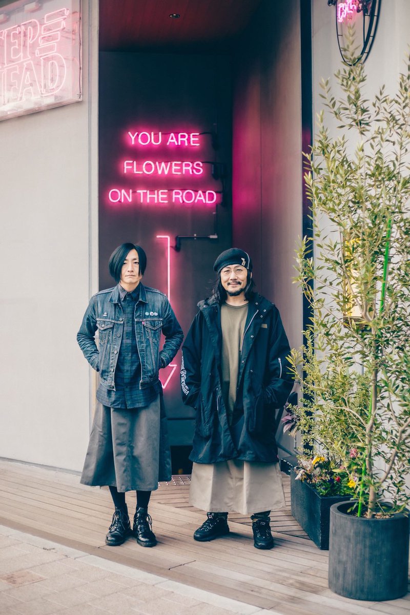 <a href="/lesskirt_rds/">lesskirt_official</a> 様に、以前ゆうじろうと撮影した写真データを提供して頂きました。髪色は違いますが、このような風貌です。またこちらのスカートではなくスキニーだそうです。もし見かけましたらご一報ください。

沢山の拡散のご協力本当にありがとうございます。引き続き宜しくお願い致します。