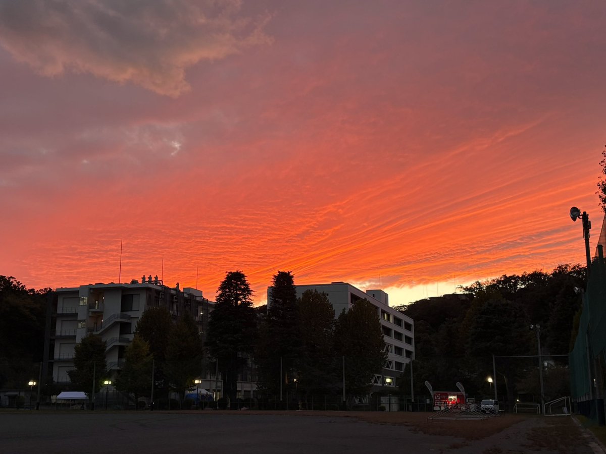 enoshimasanpo's tweet image. 浜大祭の夕焼け空がすごかった...！

#青ブタ #聖地巡礼さんぽ
#solaris #浜大祭2025