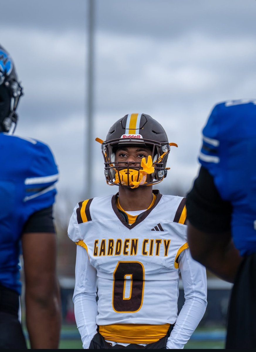 hudl.com/v/2T7mQN
1 FOR 86 VS #2 iowa western <a href="/The_RouteTech/">Marquis Wimberly</a> <a href="/JUCOFFrenzy/">JUCO Football Frenzy</a> <a href="/JUCOFFrenzy/">JUCO Football Frenzy</a> <a href="/KiyoshiHarris/">Coach Kiyoshi Harris</a>