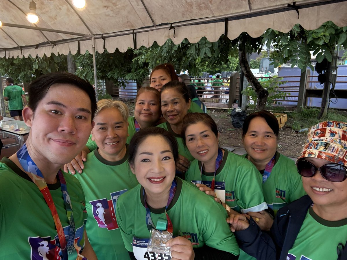 ร่วมกิจกรรม “แสงน้ำใจไทยทั้งชาติ เดิน วิ่ง ปั่น ป้องกันอัมพาตครั้งที่ 11 เฉลิมพระเกียรติ” ณ หน้าอนุสาวรีย์พระยาพิชัยดาบหัก จังหวัดอุตรดิตถ์
.
รอบนี้ลง 10 กม. จบที่ 48.40 นาที ได้เหงื่อดีมากเลยครับ 😆

#รวีเล็กอุทัย #เดินวิ่งปั่น #ป้องกันอัมพาต #อุตรดิตถ์