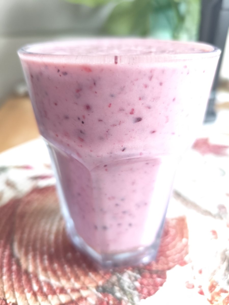 Beere Buttermilchshake💜🍓🫐