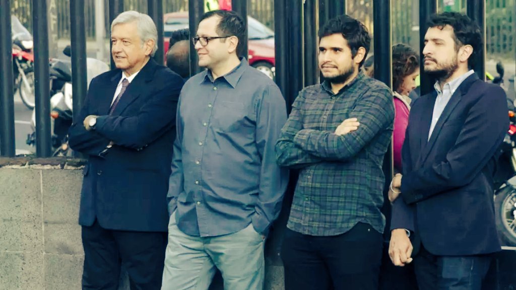 A Carlos Manzo alcalde de #Uruapan le arrebataron la dicha ...