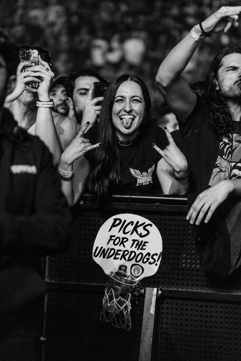 parkwayofficial's tweet image. Gracias, Madrid 🇪🇸
Your energy. Your voices. Your heart.
You gave us everything.
Until next time!

📸 @Thirdeyevisual1