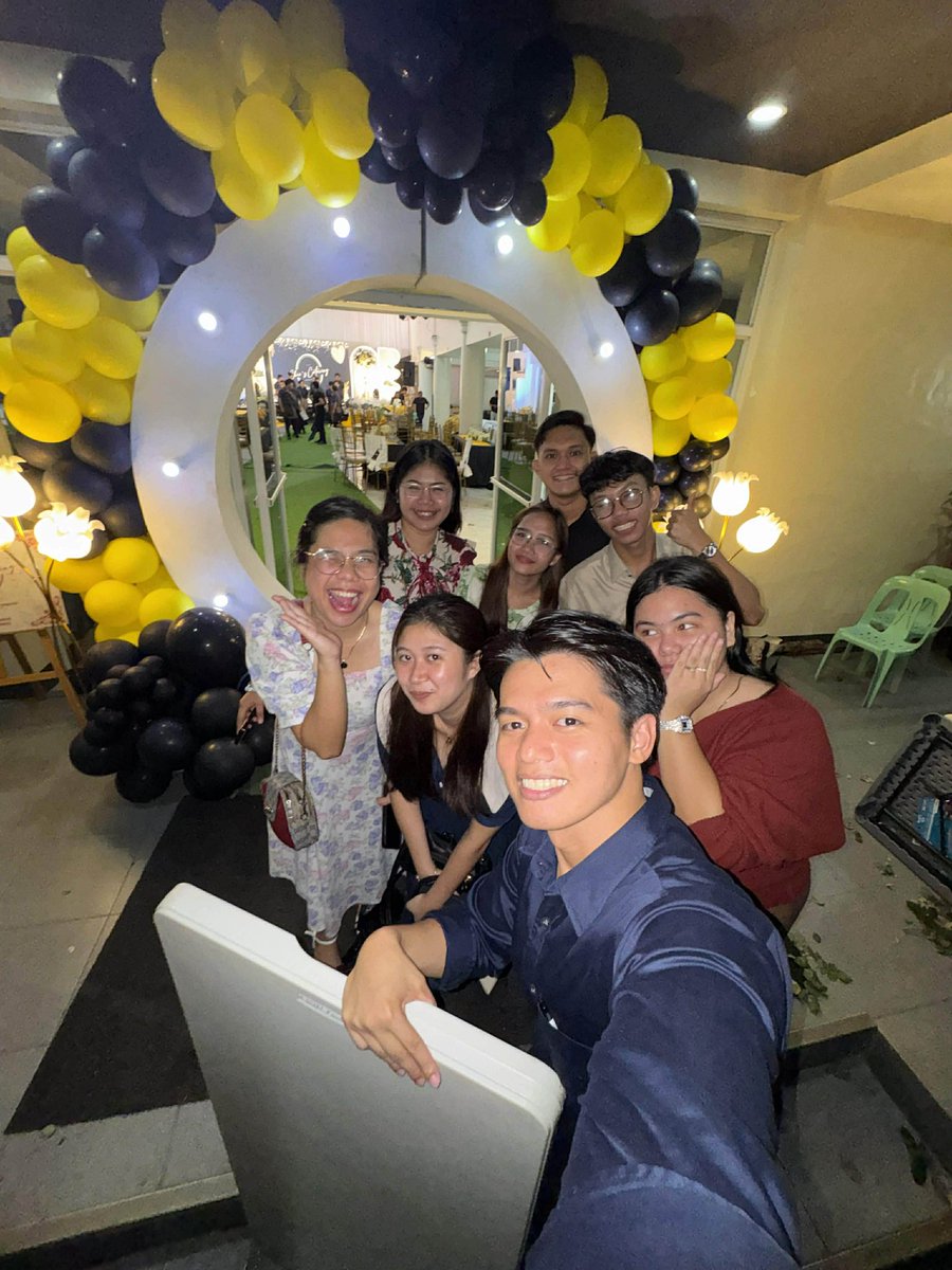 milleldsm's tweet photo. Oh, to be grateful and blessed with these best ppl 🤍🇮🇹
#MaharlikaKADIWAofficers https://t.co/jocQuiOV0v