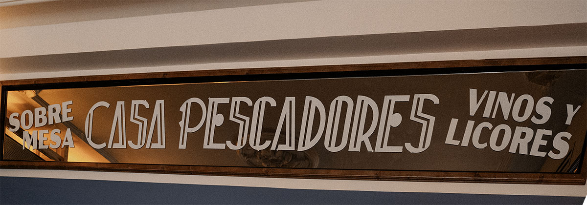 En Casa Pescadores se come, pero también es un espacio muy bello, con una ubicación y un interiorismo singular