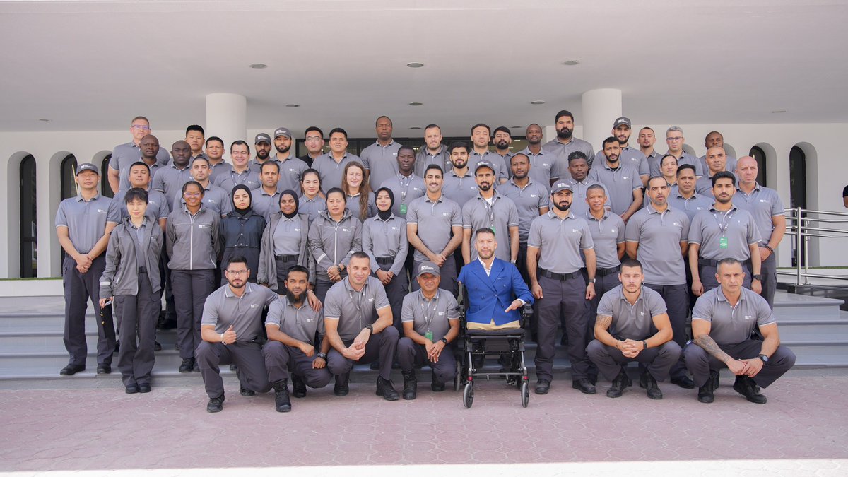 #أخبار | ضابط كويتي: شرطة دبي أثبتت أن الابتكار لم يعد خياراً، بل ضرورة لبناء منظومة أمنية متكاملة

التفاصيل:
dphq.ae/6011rcbX

#الابتكار_الشرطي_والقيادات_الدولية
#الابتكار_في_العمل_الشرطي