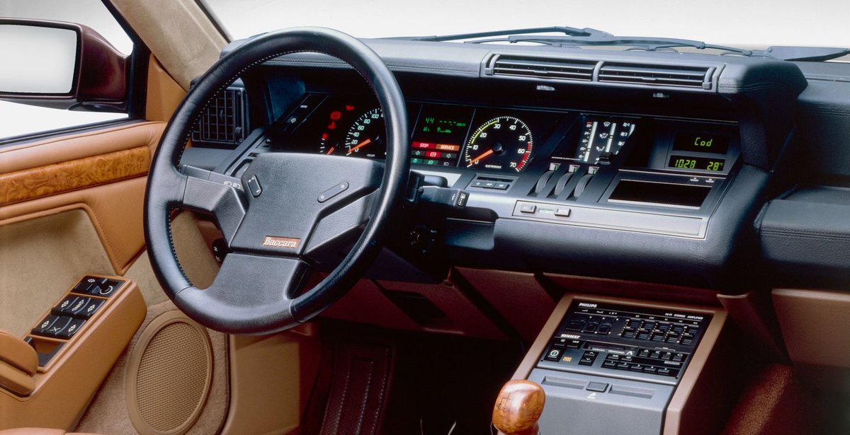 Fantasising about owning a super-80s interior car and this lagonda is a bit out of my price range but I didn’t realise the Renault R25 bacarra had such a fantastic interior. Renault I didn’t appreciate your 80s game