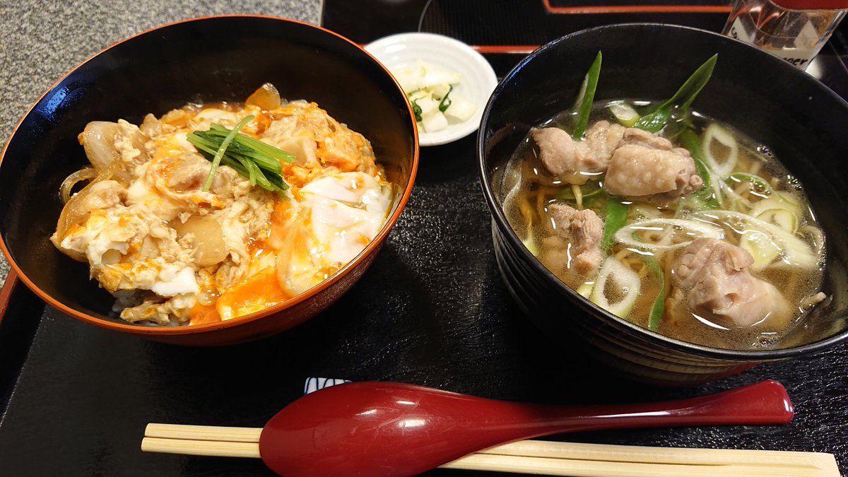 本日は旦那とランチ。