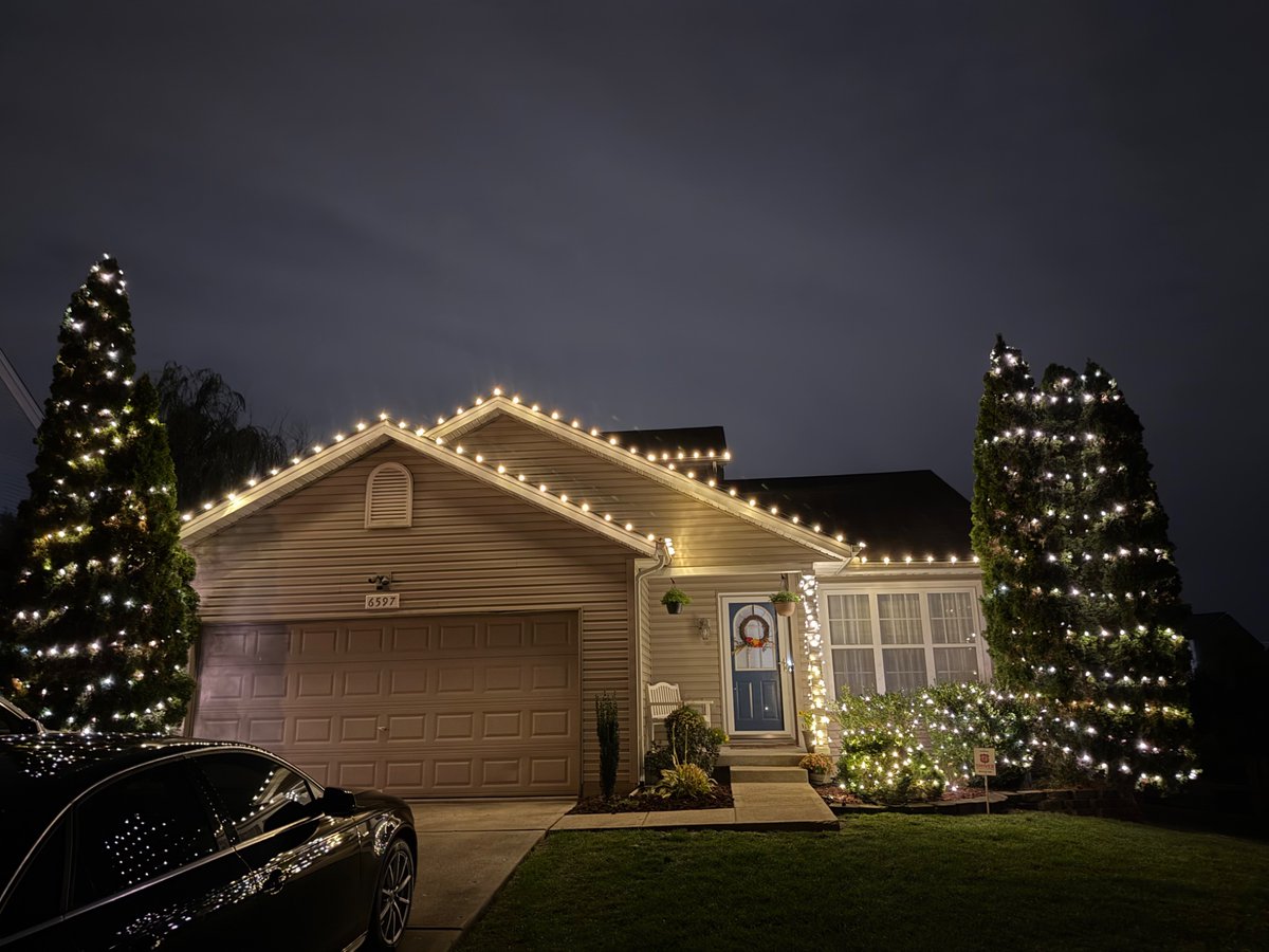 November 1st begins #Christmas at the McCabes. The lights are spectacular this year! 🎄