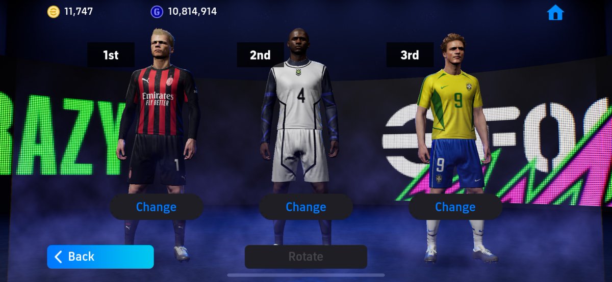 You Know Konami🎮 Cooked When They introduced These New features✨🏟️ They Took The Game To Next Level ♟️ 

Efootball⚽️ Is Currently The Best Mobile 📱 Game🎮 in The World 🌎 

Repost If You Agree With Me 🤔