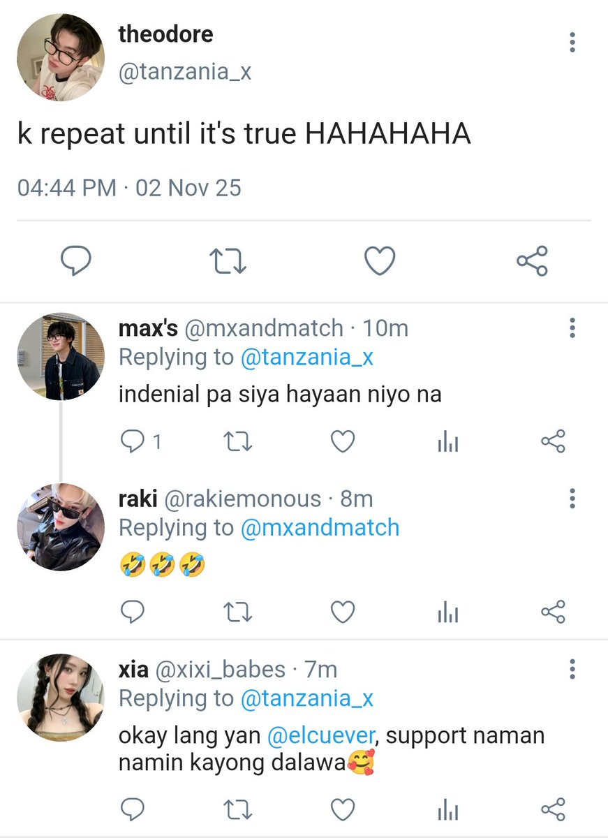 ruby_rainnn's tweet image. Himawari | a filo #haobin au

“Stay focused, no distractions.” That was Eli’s (zh) rule to survive his collage year—
until Cyan (shb), the campus varsity heartthrob, decided to test his patience—and maybe, his heart too. But.... will he able to break the walls in Eli's heart?