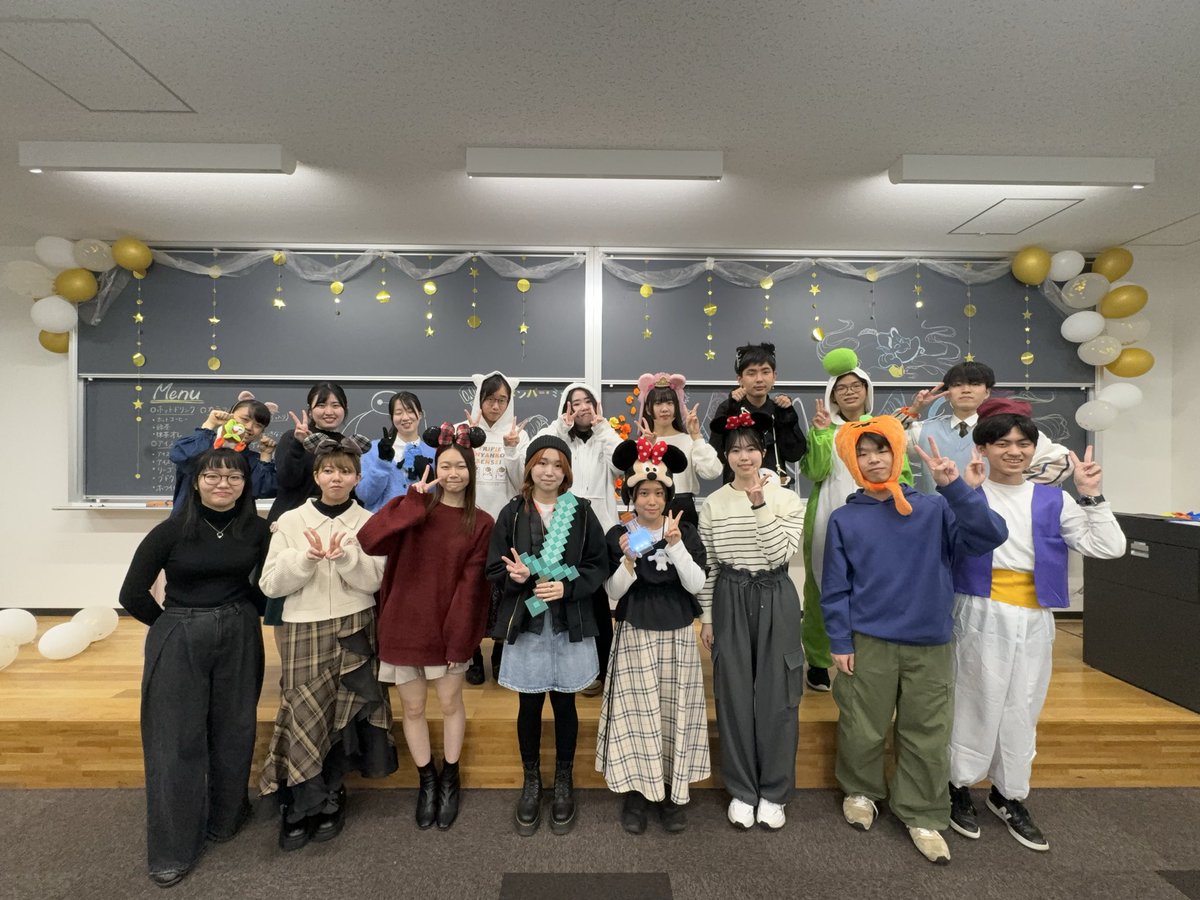 koma_gasshou's tweet image. オータム2日目ありがとうございました🫧
たくさんのお客さまにご来店いただき、歌声喫茶大成功でした🎶
来週からは定演にむけて、練習頑張ります！
定演もぜひ、お越しください✨