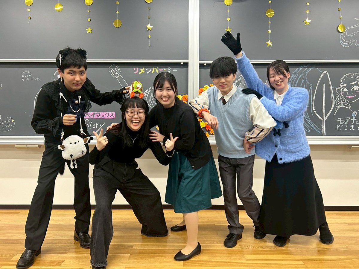 koma_gasshou's tweet image. オータム2日目ありがとうございました🫧
たくさんのお客さまにご来店いただき、歌声喫茶大成功でした🎶
来週からは定演にむけて、練習頑張ります！
定演もぜひ、お越しください✨