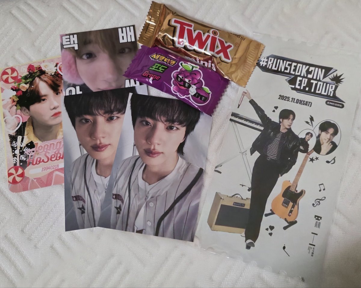 아4방4💜𝒴𝑒𝓉 𝒯𝑜 𝒞𝑜𝓂𝑒 tweet media