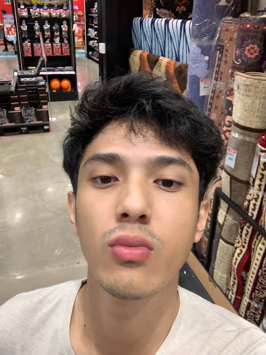 FilmIndoSource's tweet photo. Rafly Altama shares new selfies via IG. 📸 https://t.co/zY6jfYhT5E