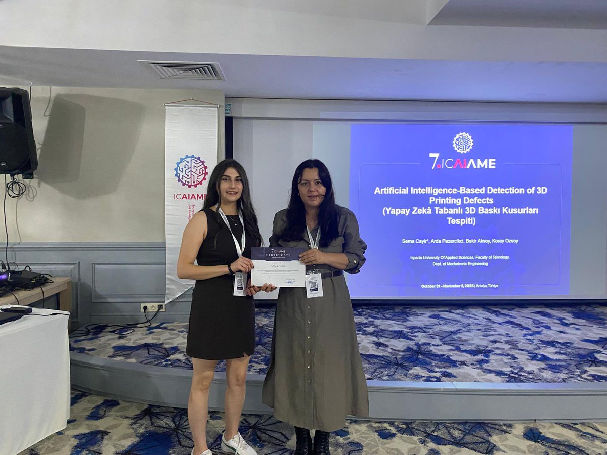 icaiame's tweet photo. Mühendislikte Yapay Zeka ve Uygulamalı Matematik Uluslararası Konferansımız 3. Gün bildiri sunumları ile devam etmektedir. #icaiame https://t.co/sHKEzBBQdo