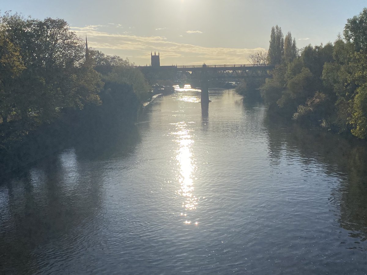 A very bright morning in #Worcester lovely for my ride 🚴🏾
Have a great Sunday 🌞