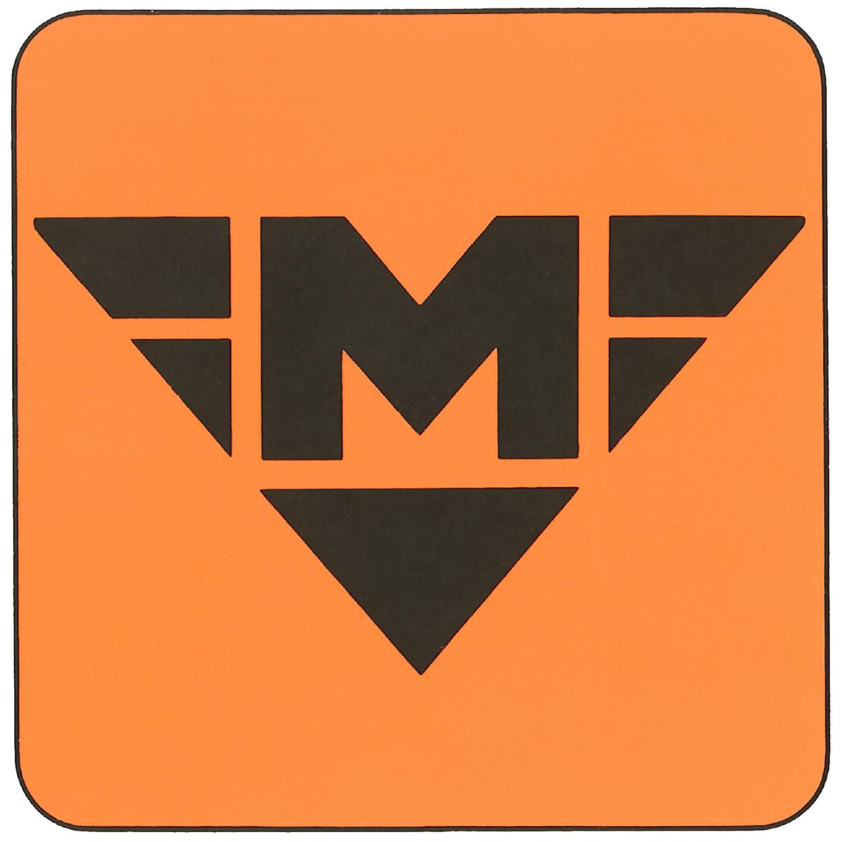 40 LET METRA B | 2. listopadu 1985, tedy přesně před 40 lety,  byl zahájen provoz na prvním provozním úseku tratě B metra ze Smíchovského nádraží na Sokolovskou (dnešní Florenc). V předstihu byl od 17. října téhož roku zahájen provoz depa Hostivař pro trať A, které do roku 1994