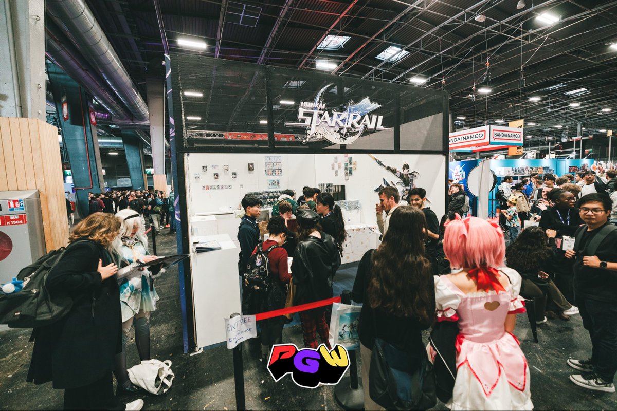 J_C_Ve's tweet photo. RT @ParisGamesWeek: Une nouvelle journée commence à la #PGW2025 

📸 @Pauldfu_ 
📸 Lacuna prod https://t.co/q5VsFUTgOA