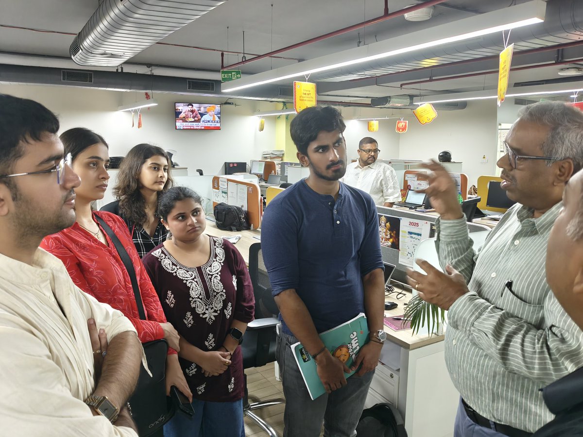 tilakjha's tweet image. Times School of Media, Bennett University PGD media students during 6-day Bihar Election Internship trip from 30 October to 4 November