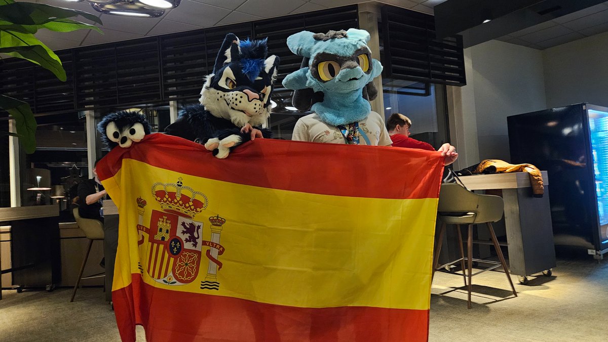 SpaceCatLeon's tweet image. Flow banlieue @StormyPupCat #FUMER 🐱🚬