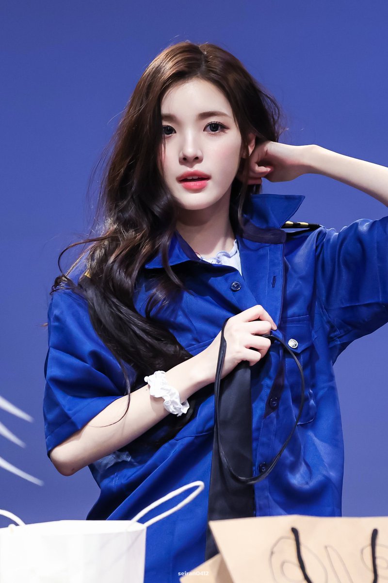 ukh_tami's tweet image. WHAT????