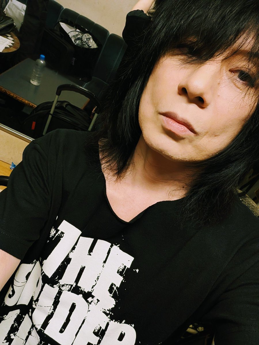 ヒロシ (@hiroshidesu0214) / Posts / X