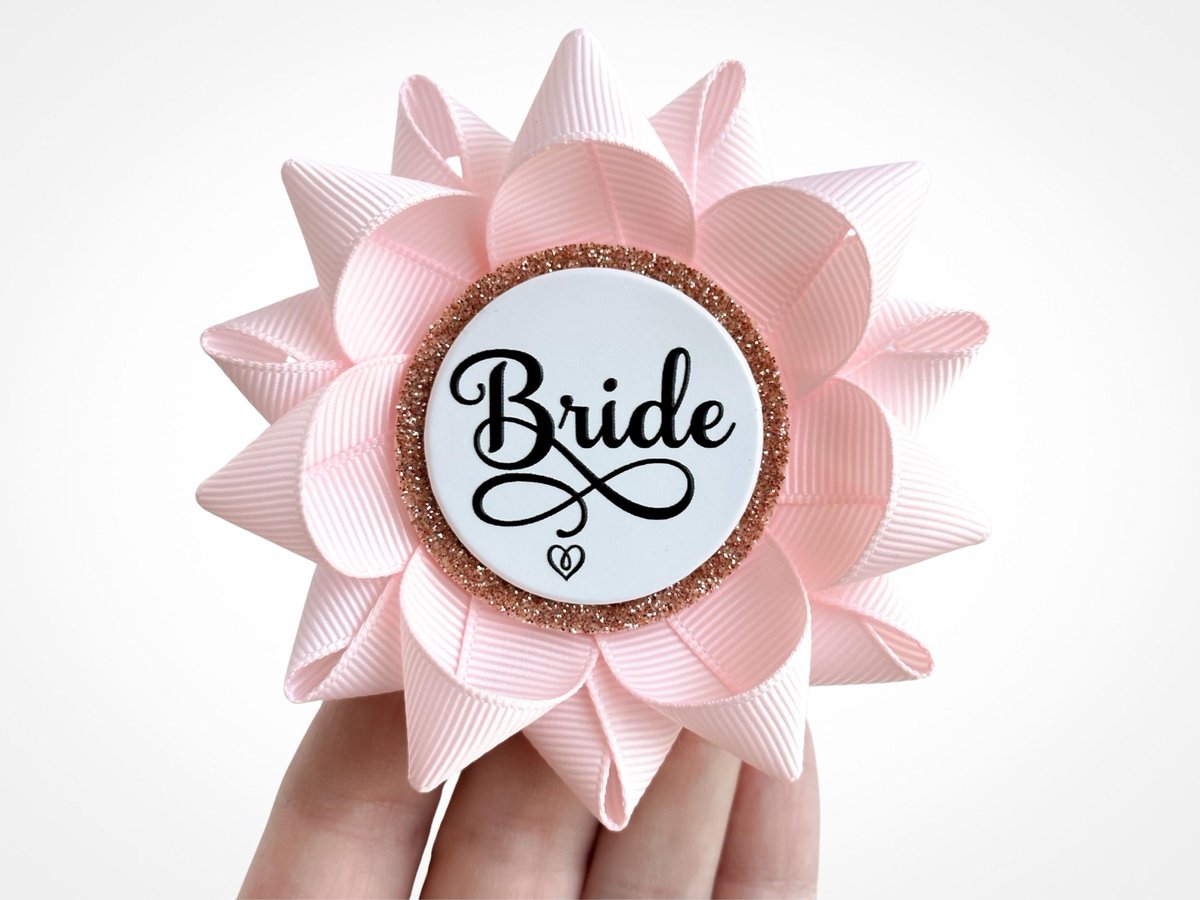 PPerceptions's tweet image. Pink Bride Pin, Custom Bride Gift, Bride to be Gift for Wedding Shower, Bride Corsage for Bridal Shower, Pale Pink tuppu.net/f49ec9c #eventplanning #shopsmall #handmadegifts #shoppingonline #CustomBrideGift