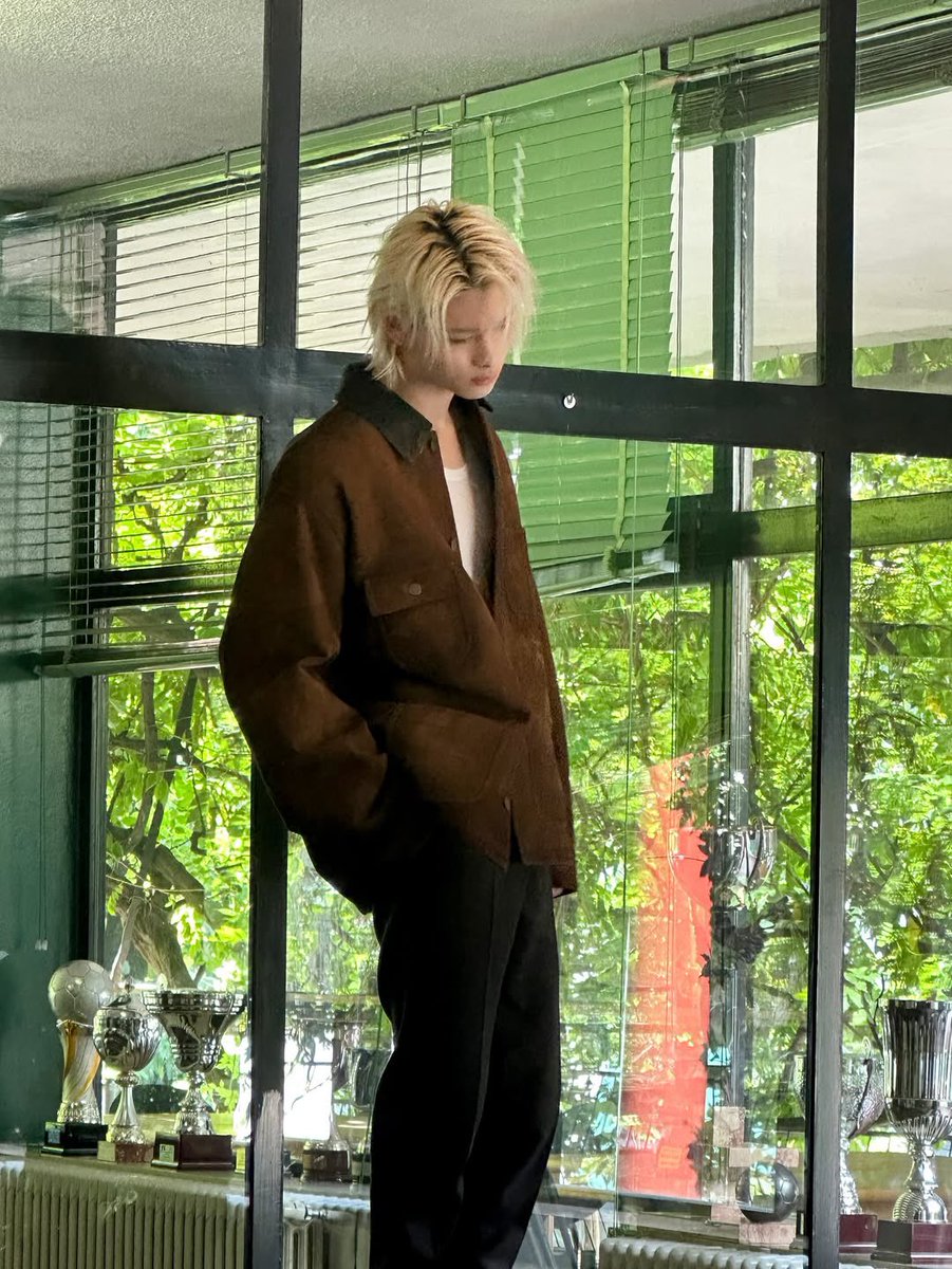 [📸] 251102 • INSTAGRAM

“🍃
#Prada #NI_KI”

Like, comment, and share the original post👇
🔗 instagram.com/p/DQjFxAeiRLM/

#ENHYPEN_NI_KI
#니키 #엔하이픈_니키
<a href="/ENHYPEN_members/">ENHYPEN</a> <a href="/ENHYPEN/">ENHYPEN OFFICIAL</a>