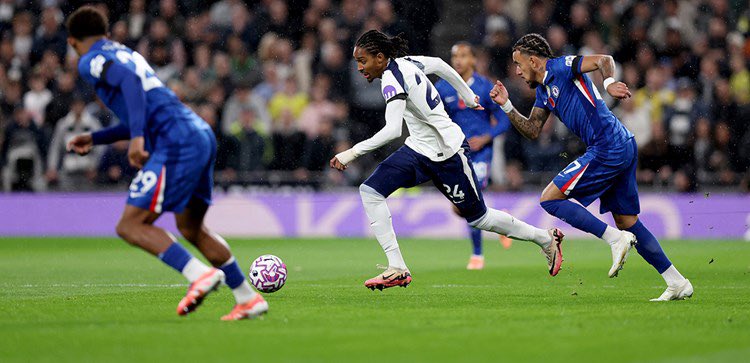 Spurs 0 - 1 Chelsea: Worrying Signs??! youtu.be/M9dcQROgxIo?si… via <a href="/YouTube/">YouTube</a>