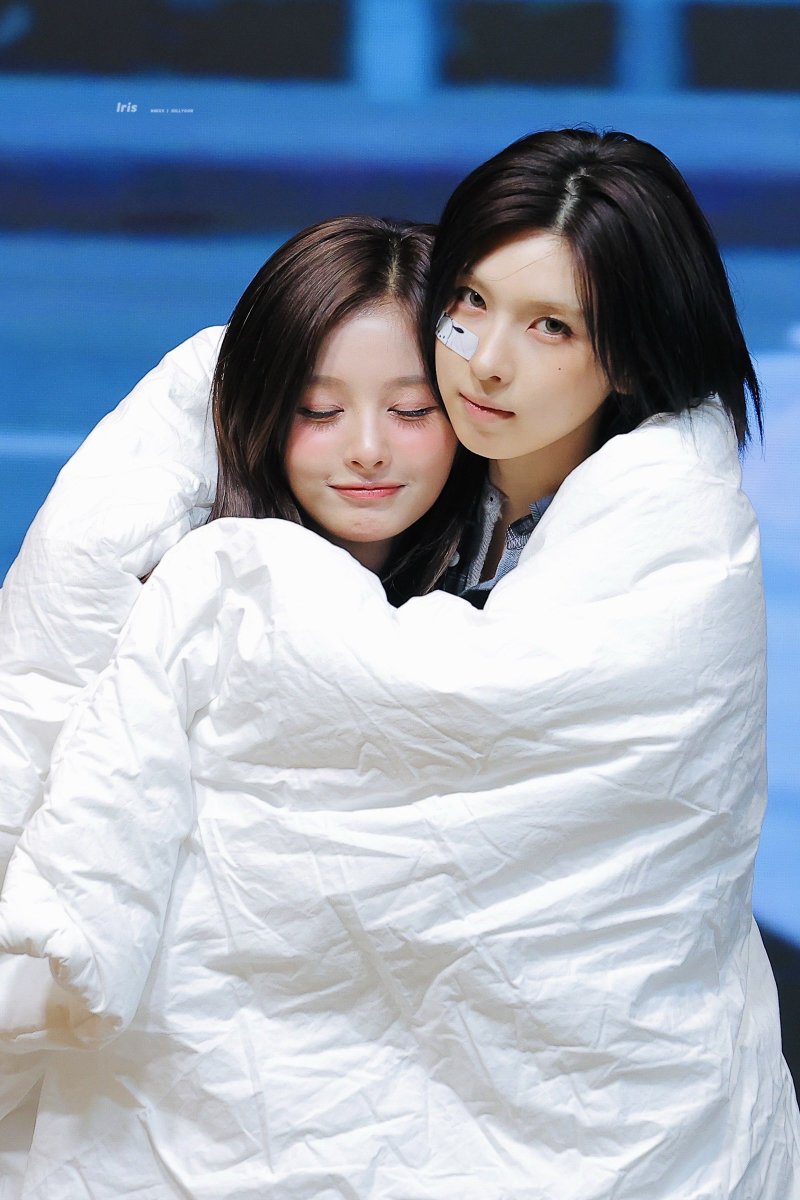 251102 내새꾸,,,꒰⸝⸝•｡•⸝⸝꒱,,,🤍
#NMIXX #엔믹스 #SULLYOON #설윤 #BAE #배이