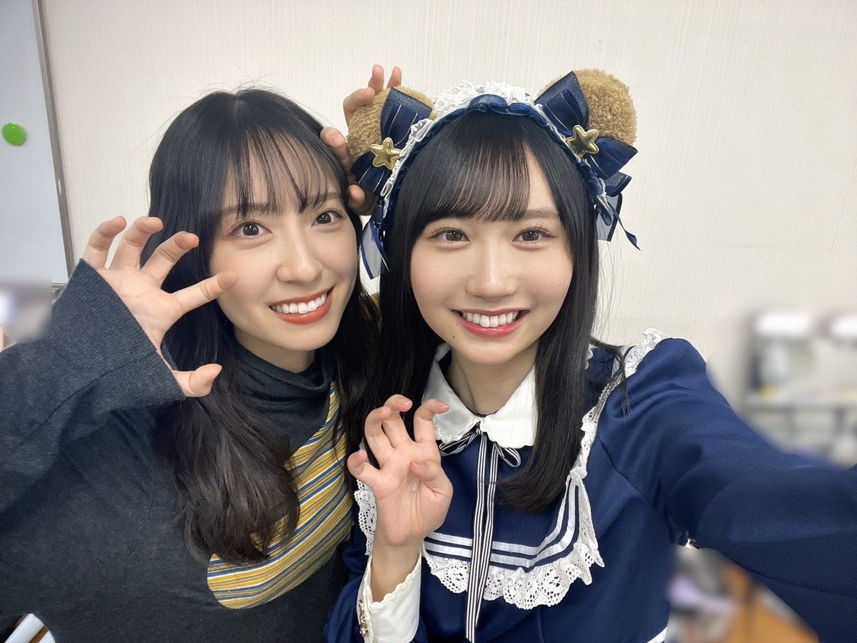re_tickling's tweet photo. くすぐられるなら
・清楚でかわいい雰囲気の女性
・かっこよくて強めの雰囲気の女性
どっちも捨てがたい… https://t.co/fNR8o2TkNC