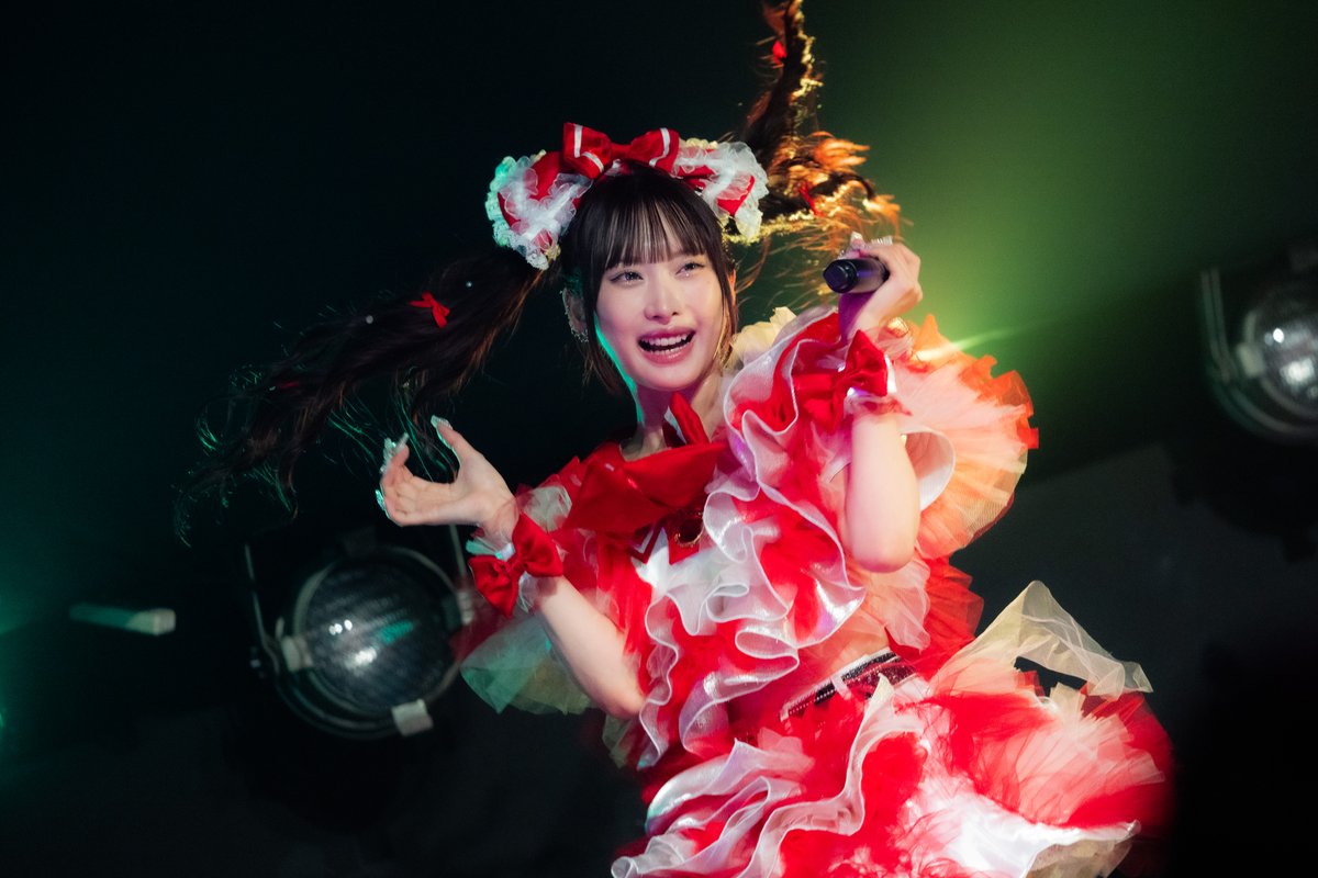 takesix3104's tweet photo. 2025/11/1 MEWM ラストライブ @ WOMB LIVE
ツインテ芸
#MEWM
#ももこ https://t.co/Vh113opQrp