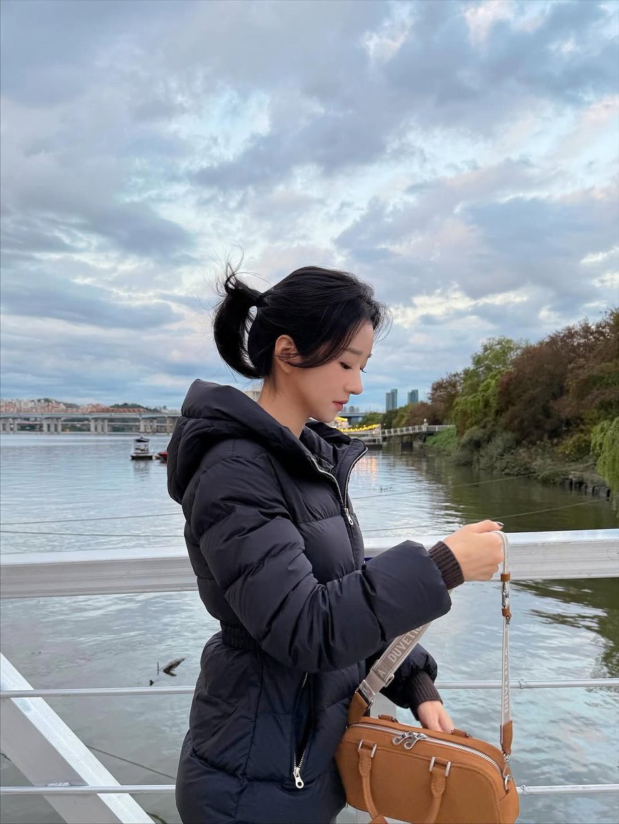 Seo Yea Ji 서예지 International tweet media