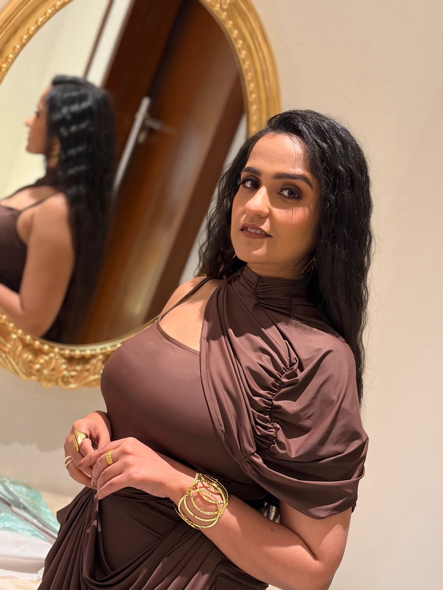 Asees Kaur tweet media