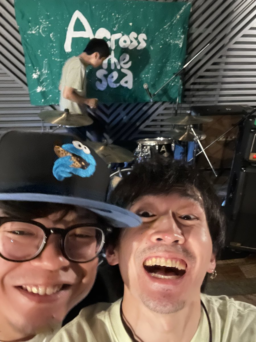 𝐴𝐵𝐸𝑆𝐻𝑂 tweet media