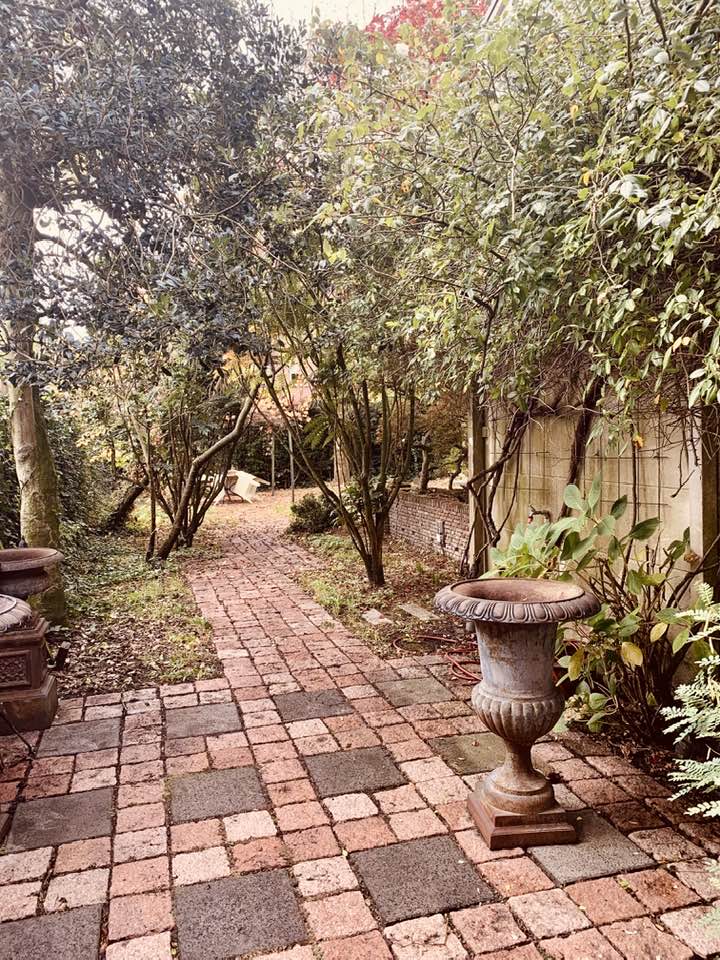 ScriptumNL's tweet image. Binnenkort verhuizen we met kantoor en komt ons huidige pand te koop te staan.
funda.nl/detail/koop/sc…