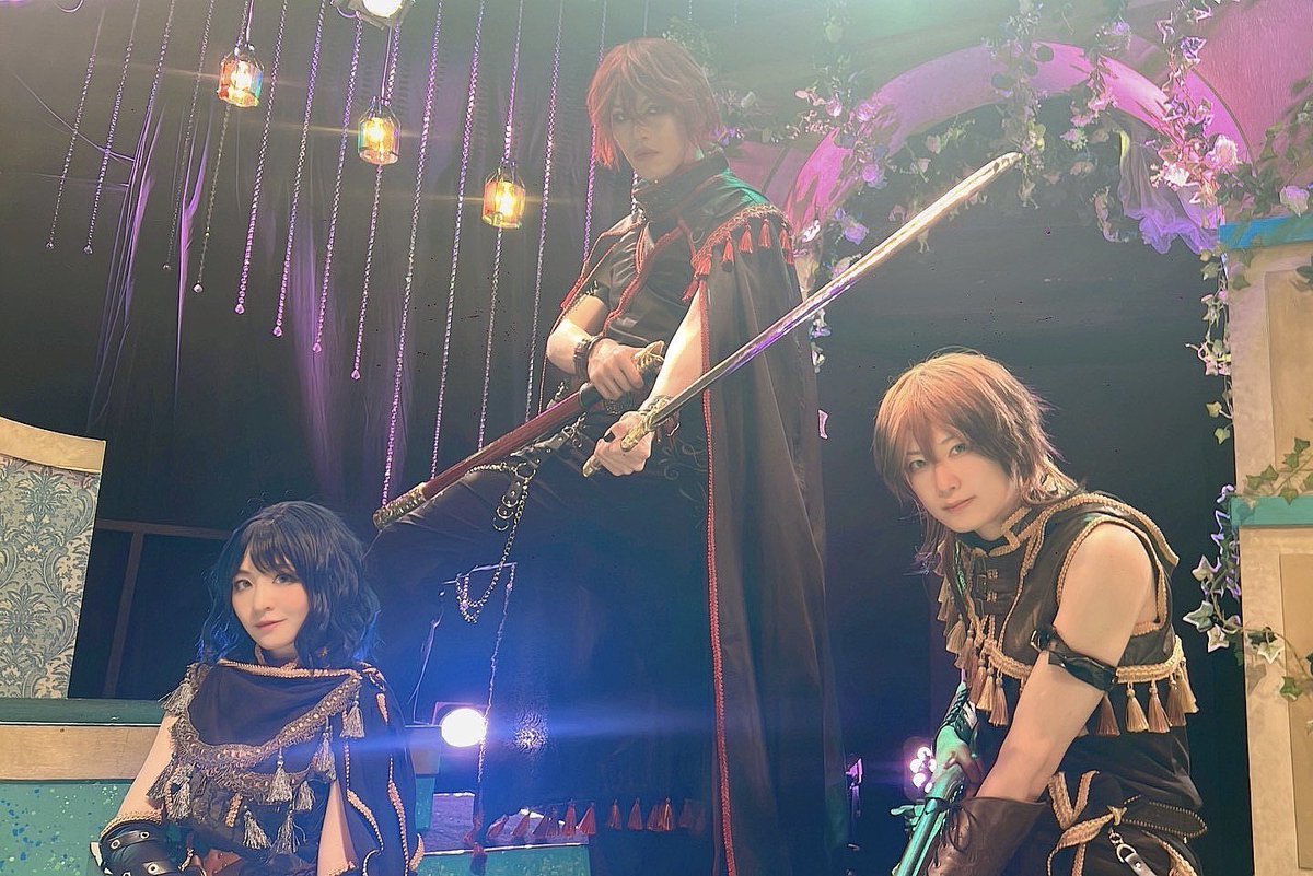 aoi_marumofu's tweet photo. Project Amythos「WITCH LIGHT」
無事終演致しました!
座組の皆さんに支えられ、たくさん挑戦させてもらいました。間違いなく人生の中でとても大事な経験となりました!
応援&ご観劇いただいた皆さん、本当に本当にほんとーーーに、ありがとうございました!!🔥
#舞台WL #ProjectAmythos #俳優 https://t.co/IIL7BPzuyY