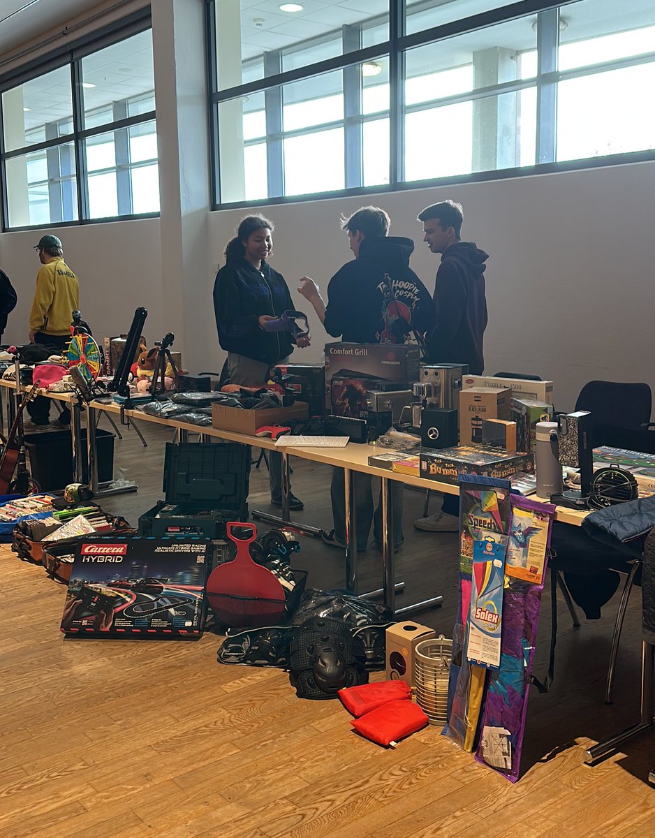 Wir machen Zaster 
Kommt auf 🟪 vorbei!!
😮‍💨🤩