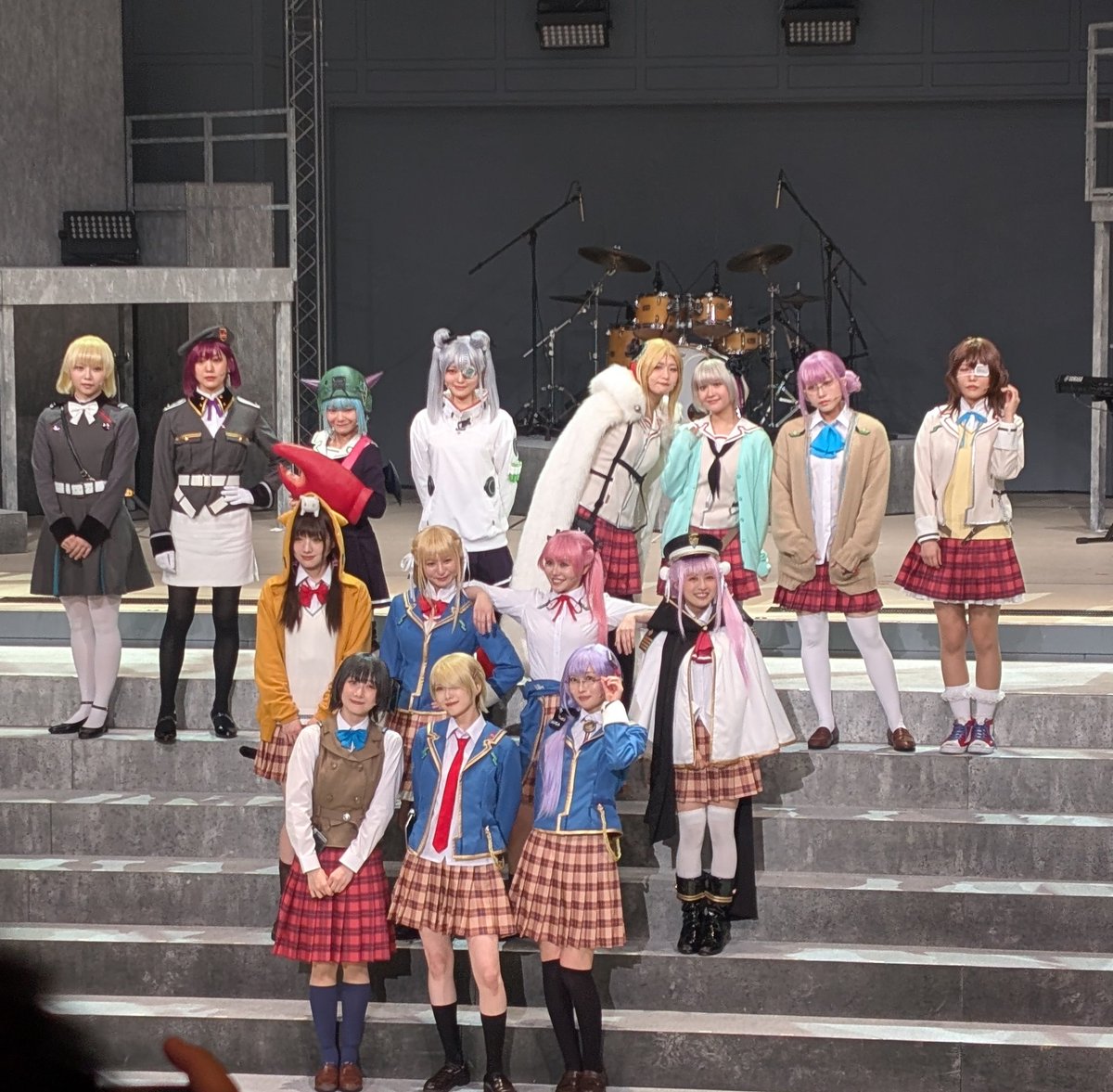 7Collet's tweet photo. 舞台ヘブバン、最高でした！演出も話し方もヘブバンのストーリーを追体験してるみたいでした。続編も有ればぜひ見に行きたい！

#舞台ヘブバン https://t.co/8c0yFXo9oH