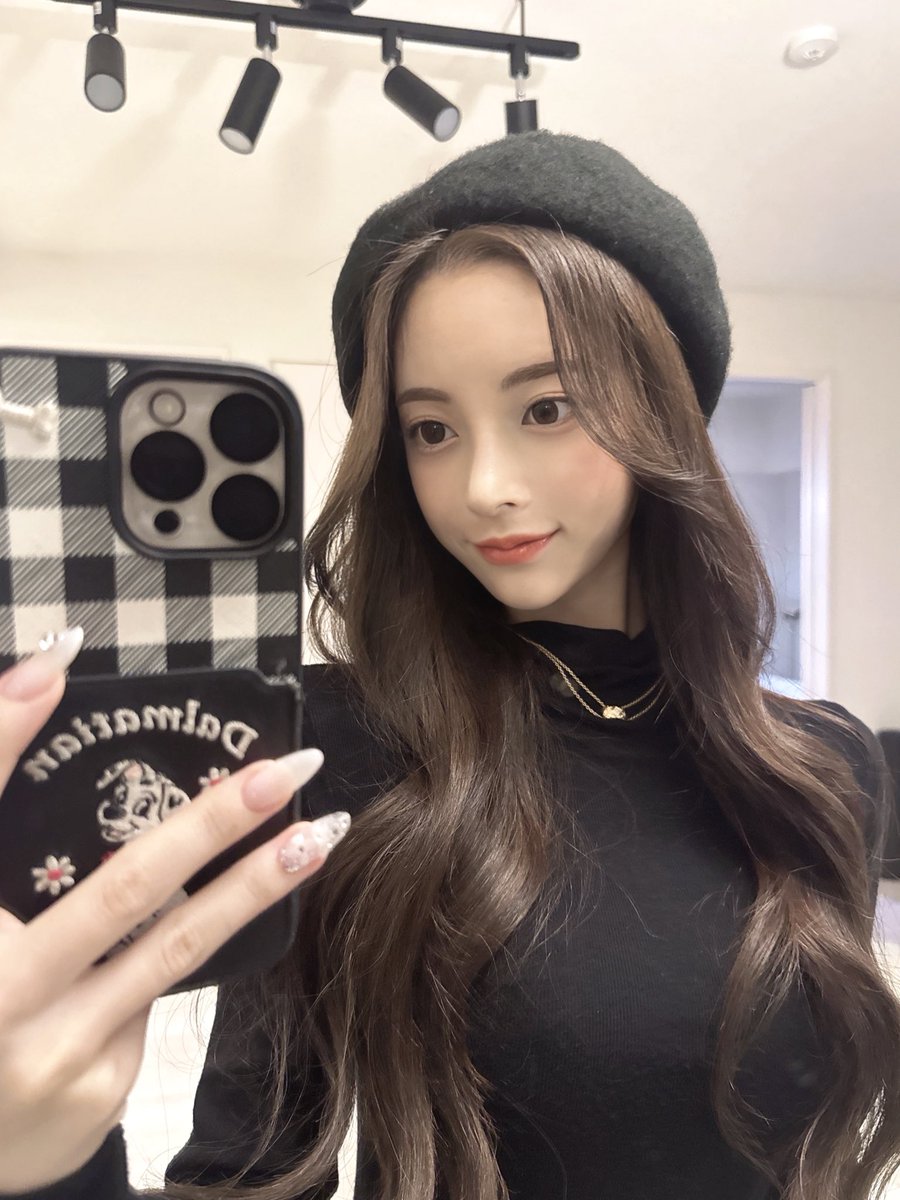 タレント・お笑い芸人 KIRARA きららちゃん✨ (@p_kira1) / Posts / X