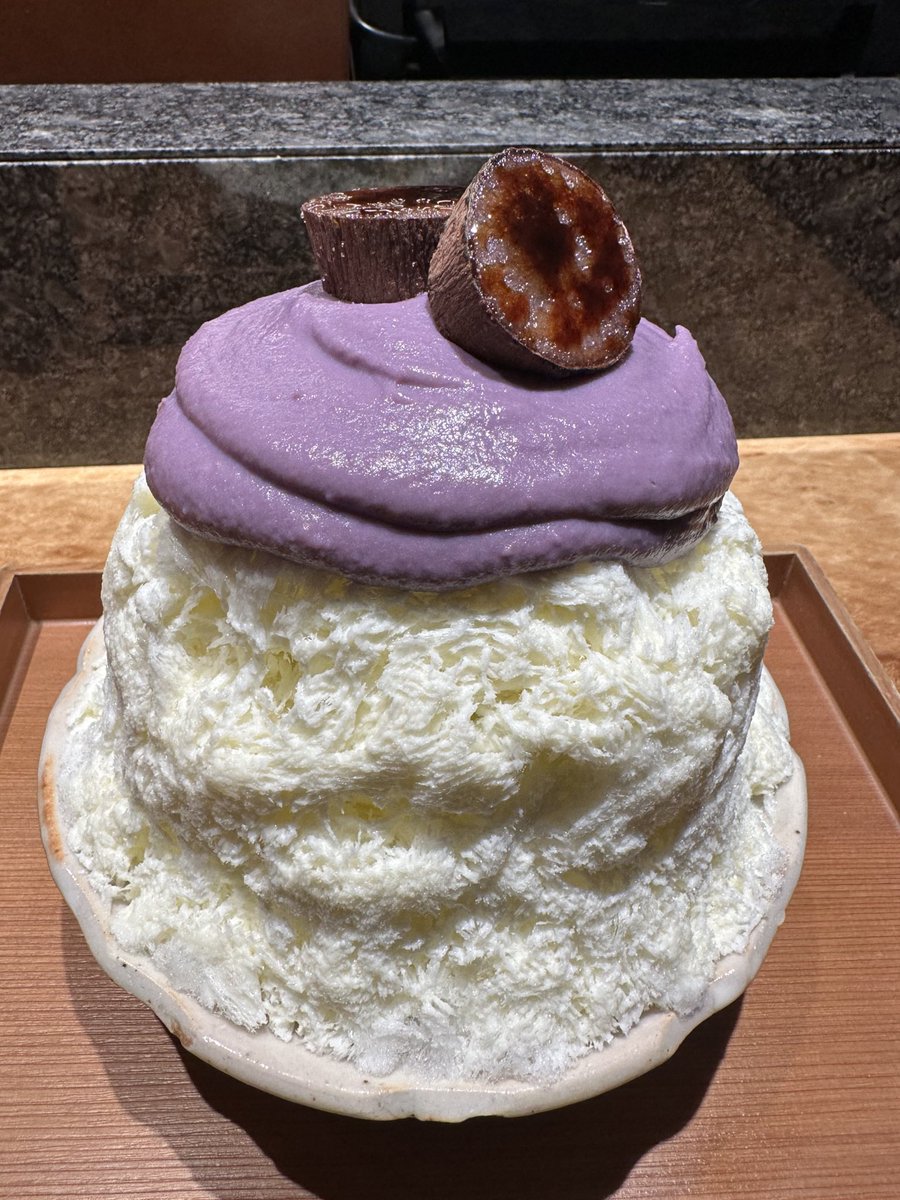 _abo_kado_12's tweet photo. 紫芋のかき氷美味すぎた、、、🍠 https://t.co/70fEHNE36Y
