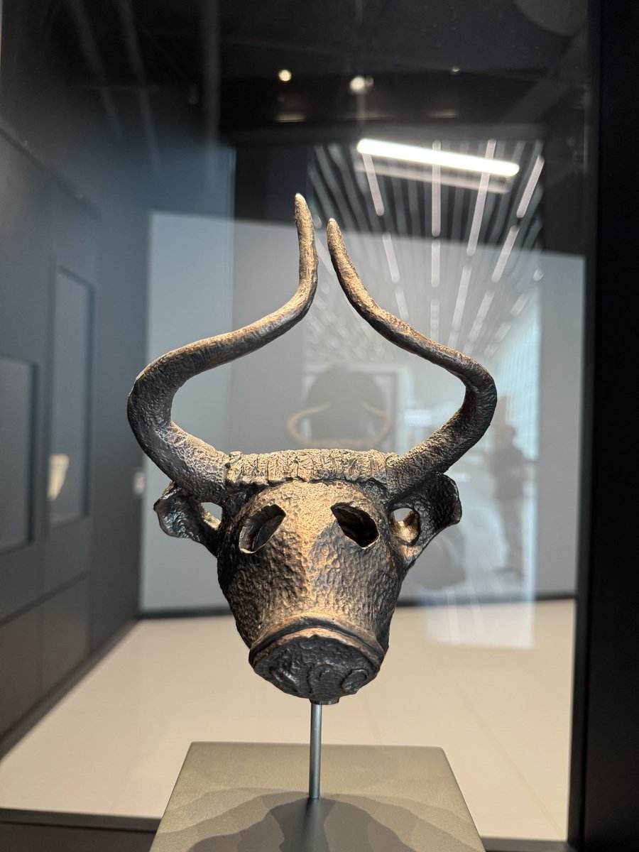 インド　ベルメタル　牛の座像 インド ベルメタル 牛の座像